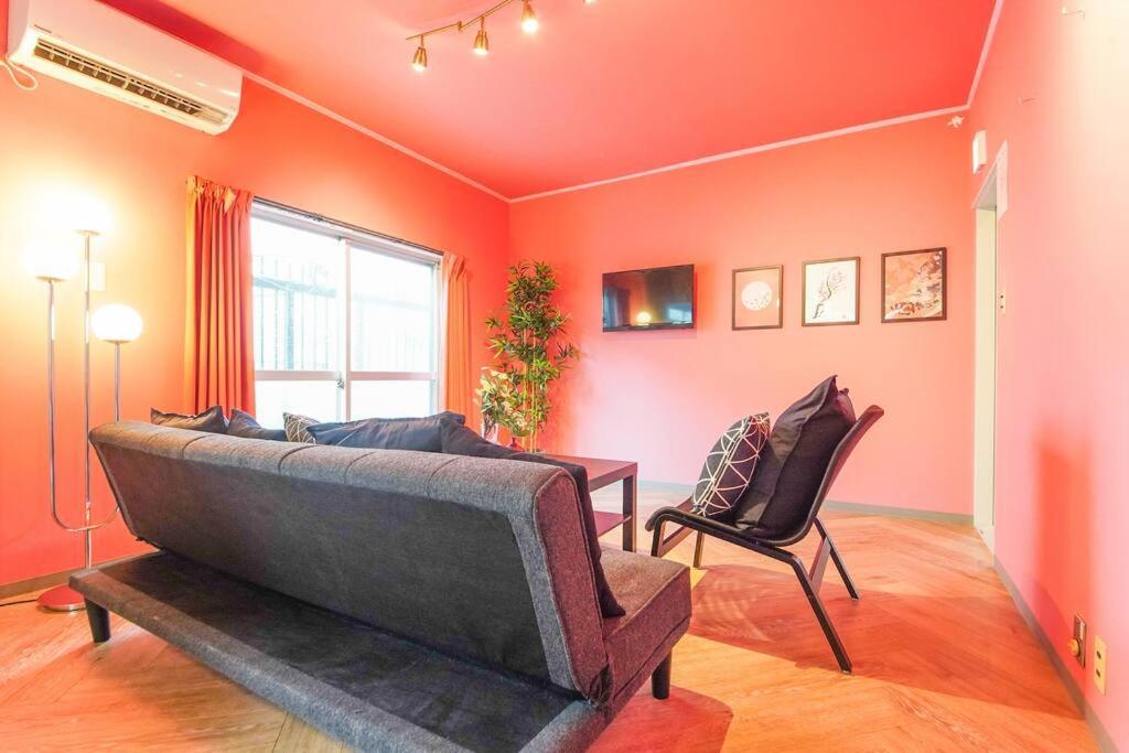 Sanacion Namba 難波千日前の5Ldk120平米 駅徒歩2分 広々バルコニーでバーベキューも可能 Apartment โอซาก้า ภายนอก รูปภาพ